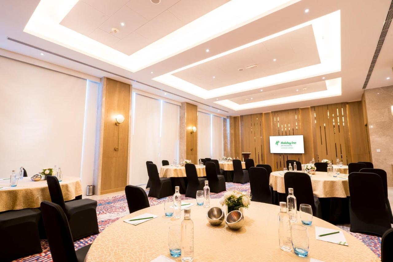 Holiday Inn Lucknow Airport By Ihg Esterno foto