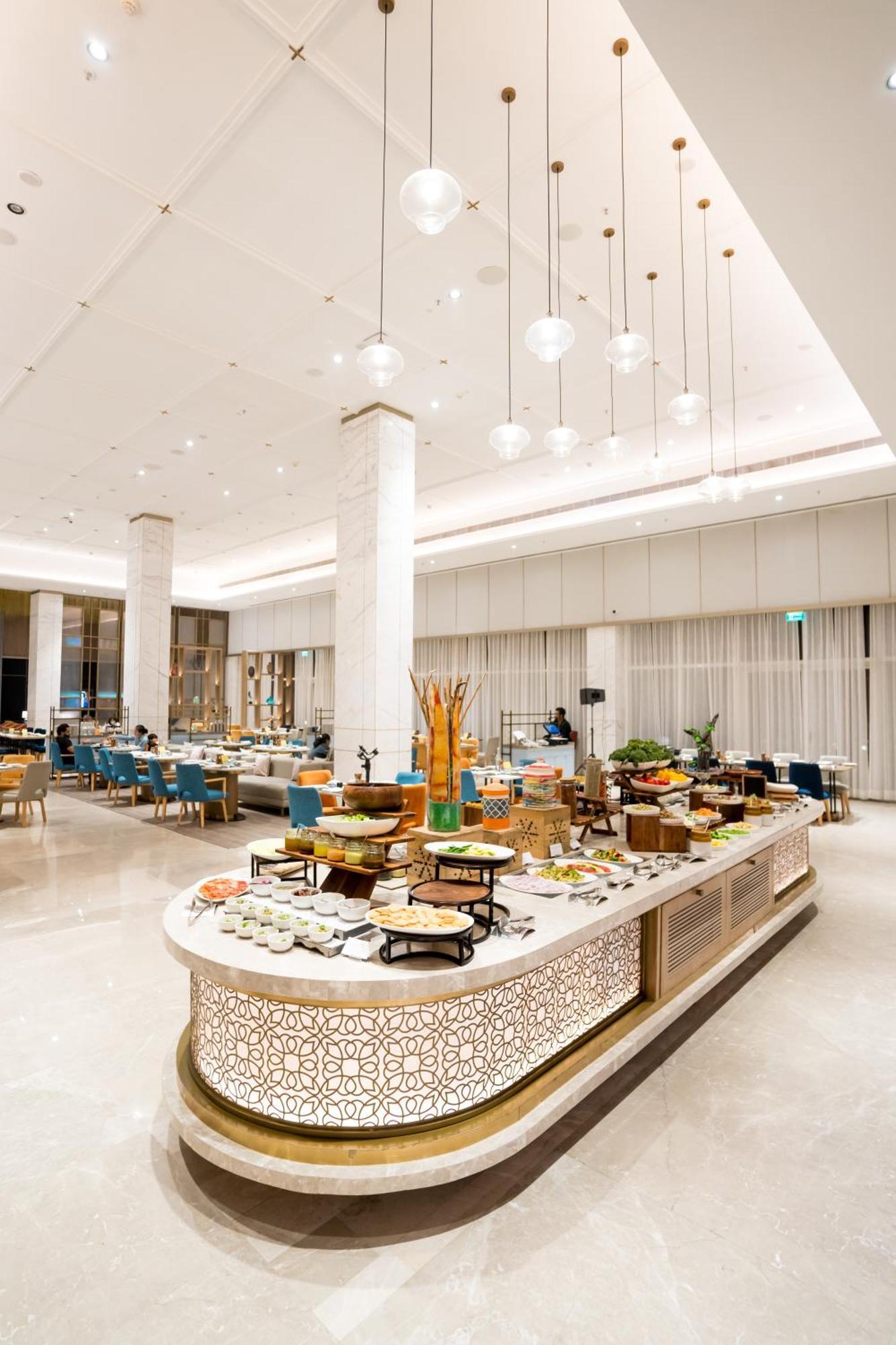 Holiday Inn Lucknow Airport By Ihg Esterno foto